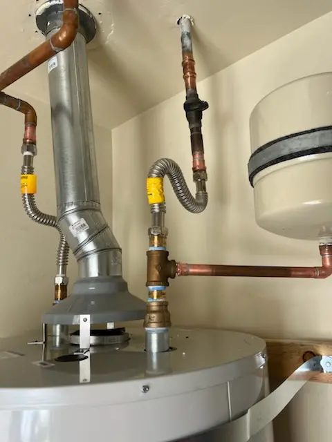 Water heater installation and plumbing repair in Larkspur